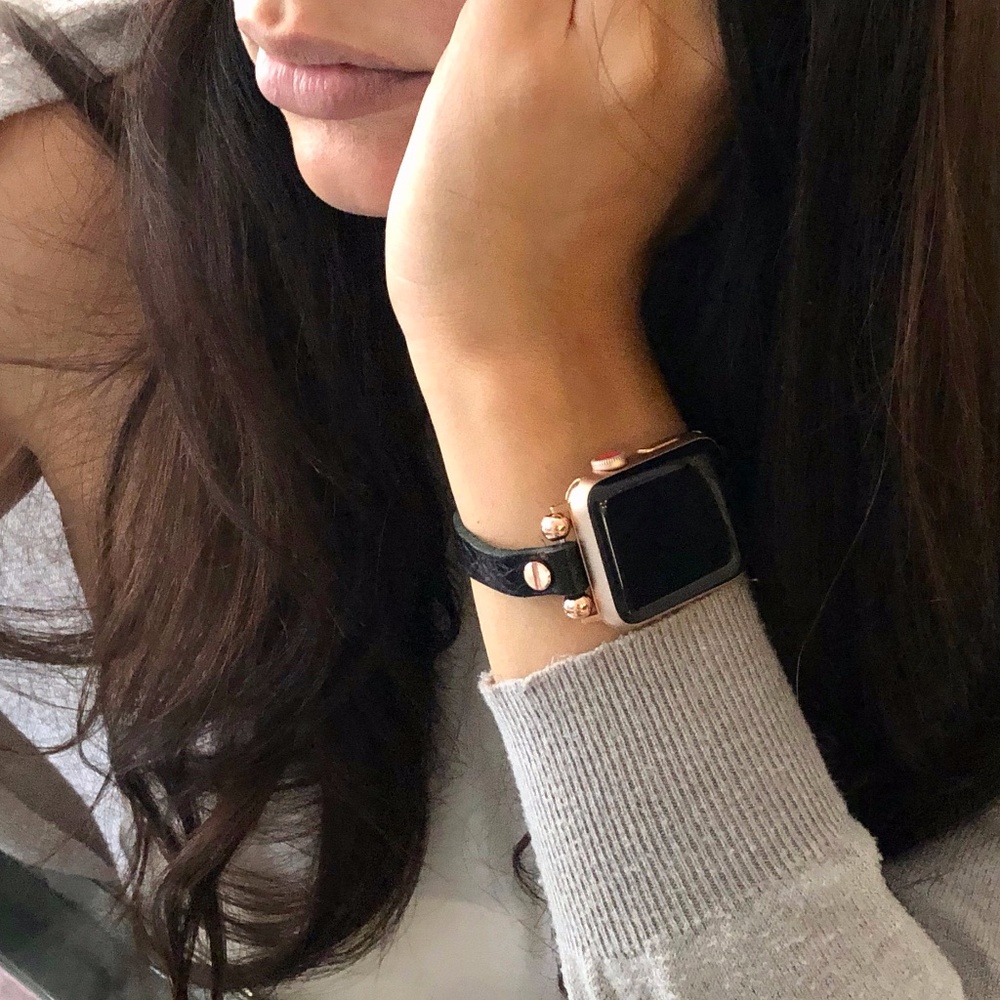 RoseGold Apple iWatch Black Grain Leather Bracelet